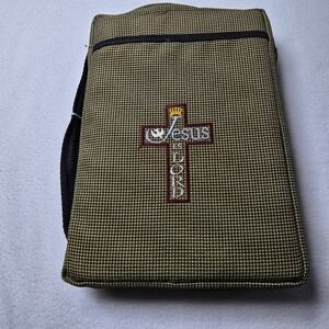 1995 NIV Study Bible Large Print‎ 10th Anniversary Hardcover Embroidered Cover